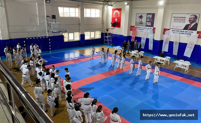 Elazığ’da Taekwondo Kuşak Sınavı Düzenlendi