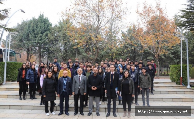 Fırat Üniversitesi Lise Öğrencilerine Tanıtılıyor