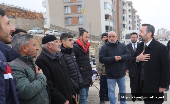 Başkan Şerifoğulları, Pazar Esnafını Ziyaret Etti